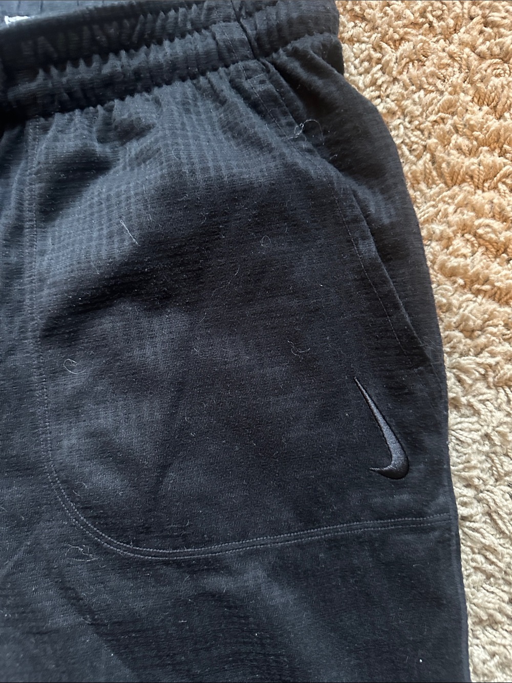 Men's Nike Jogger Pants - Lightweight Athletic Tapered Fit - Picture 2 of 5